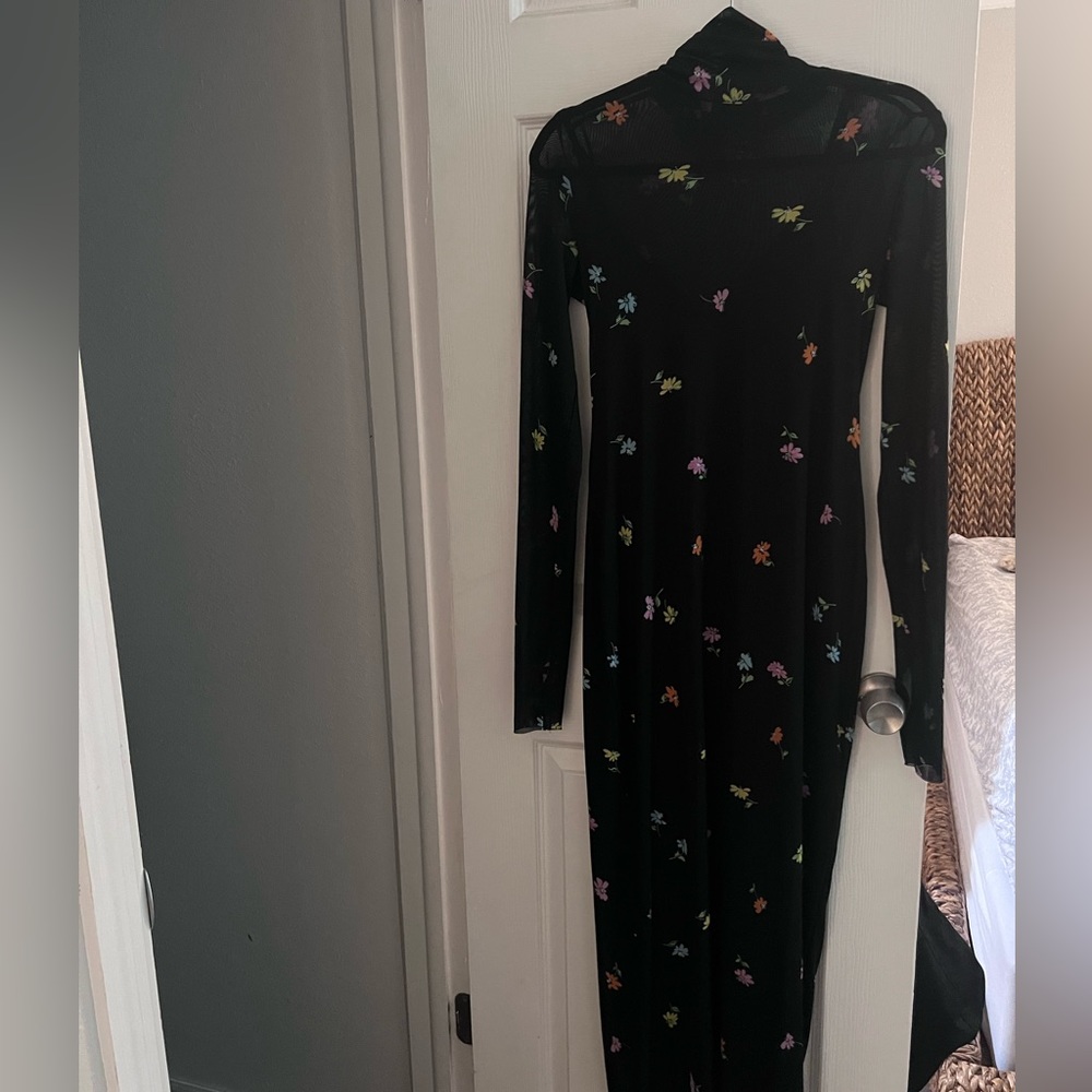 AFRM BLACK FLORAL LONG SLEEVE SILKY DRESS